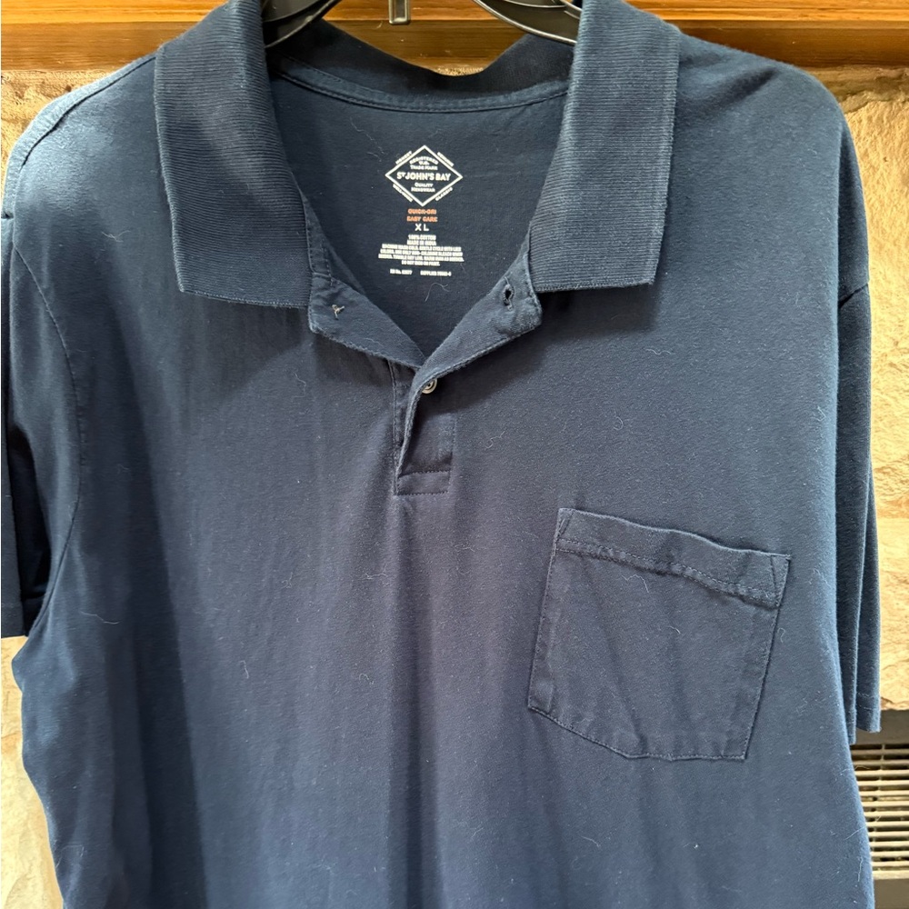 Men’s Classic St Johns Bay Navy Polo Shirt - Picture 2 of 5